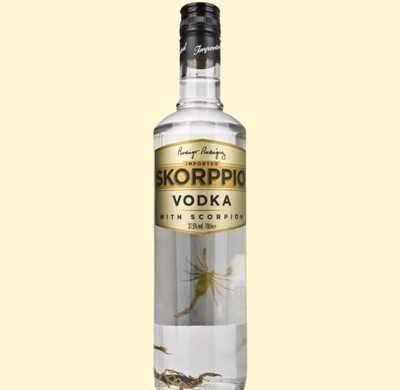skorppio_vodka_-_mit_echtem_skorpion_37-5%2525_vol._0-7_l